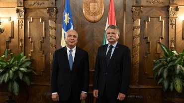 Աշոտ Սմբատյանը Հունգարիայի խորհրդարանի նախագահին է ներկայացրել Ադրբեջանի կողմից Լաչինի միջանցքի անօրինական արգելափակման հետևանքով ԼՂ-ում ստեղծված հումանիտար ճգնաժամը