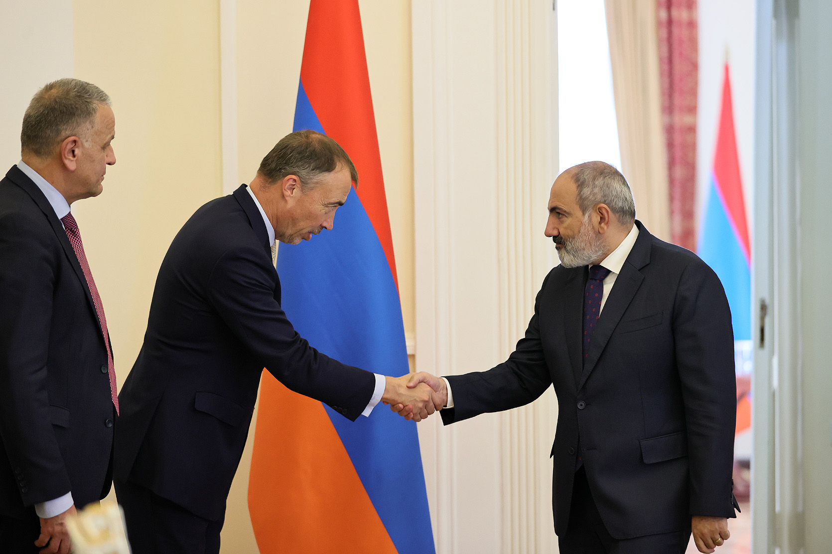 Վարչապետ Փաշինյանն ընդունել է Տոյվո Կլաարին