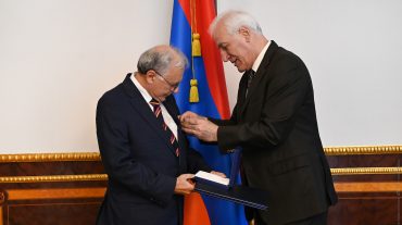 Նախագահ Վահագն Խաչատուրյանը Երախտագիտության մեդալով է պարգևատրել Ստեփան Գրգեաշարեանին
