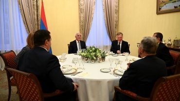 Նախագահ Վահագն Խաչատուրյանն աշխատանքային ընթրիք է ունեցել Իտալիայի նախկին վարչապետ Ռոմանո Պրոդիի հետ