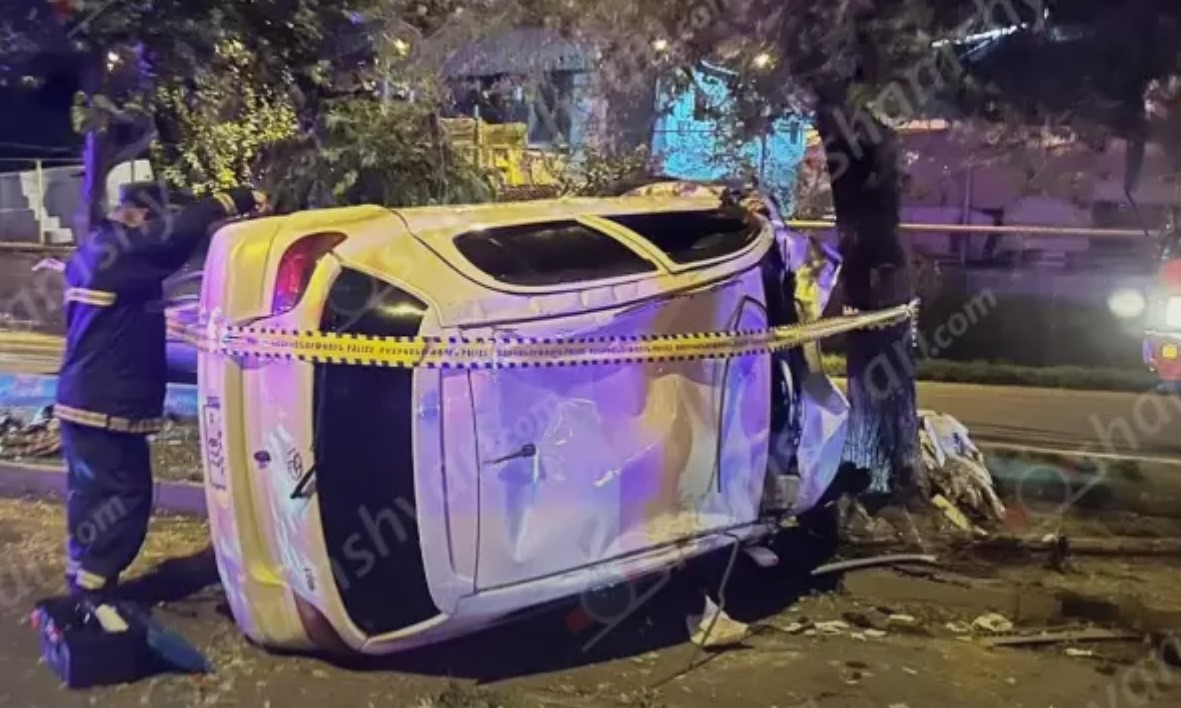 Խոշոր ավտովթար Երևանում. վարորդն ու վիրավորներն Արցախի քաղաքացիներ են