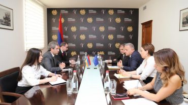 Լիահույս եմ, որ Եվրոպական Միությունը և անդամ պետությունները համարժեք գնահատականի կարժանացնեն Ադրբեջանի գործողությունները. Գրիգոր Մինասյանը՝ ԵՄ դեսպանին