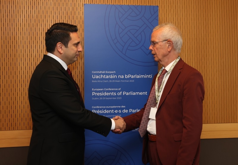 Հոկտեմբերի 1-ին անցկացվող ԵԽԽՎ աշնանային նստաշրջանում կքննարկվեն ԼՂ-ին և ՀՀ-ին առնչվող հարցեր. ԵԽԽՎ նախագահը՝ Ալեն Սիմոնյանին