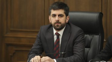 Սարգիս Խանդանյանը բրիտանացի գործընկերոջը ներկայացրել է ԼՂ ժողովրդի բռնի տեղահանման հետևանքով ստեղծված իրավիճակը
