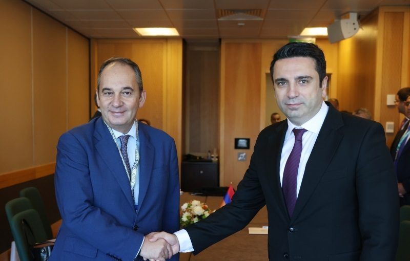 Հունաստանն առաջիններից է դատապարտել Ադրբեջանի ագրեսիան. Հունաստանի խորհրդարանի փոխխոսնակը` Ալեն Սիմոնյանին