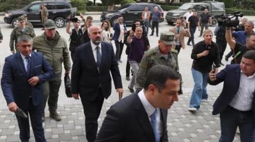 Եվլախում սկսվել է Ադրբեջանի և Ղարաբաղի հայերի ներկայացուցիչների հանդիպումը