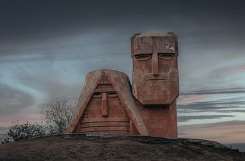 Ստեղծված հանգամանքներով պայմանավորված՝ ՀՑԹԻ-ն նպատակ ունի ընդարձակելու արցախահայության ֆիզիկական բնաջնջմանն ուղղված գործողությունների ուղղությամբ իր հետազոտական գործունեությունը