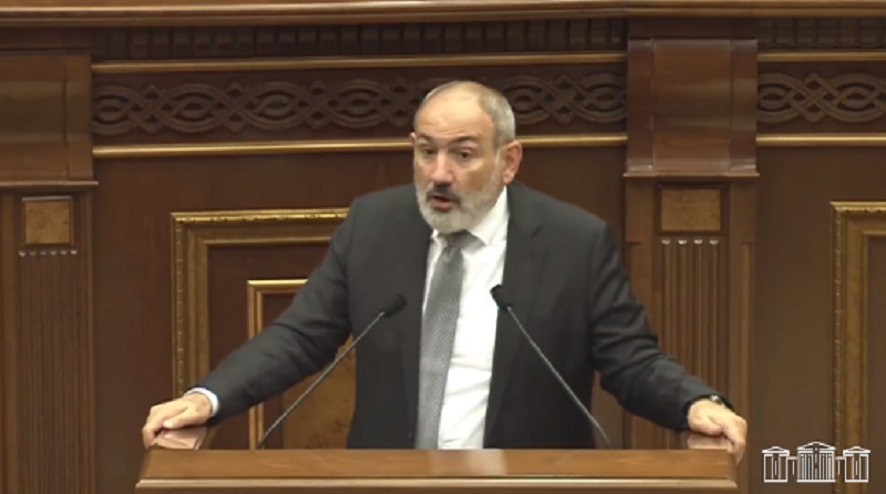 Բնակարան ձեռք են բերում միջին խավի ներկայացուցիչները. Նիկոլ Փաշինյանը՝ բնակարանների ձեռքբերման, ՃՏՊ-ների, ճանապարհների կառուցման և այլ հարցերի մասին