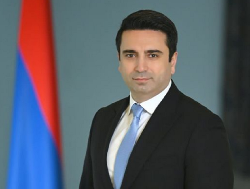 Գիտելիքը սկսվում է հարցից, իսկ պատասխանը նոր բացահայտումների մեծ հնարավորություն է տալիս. Ալեն Սիմոնյան