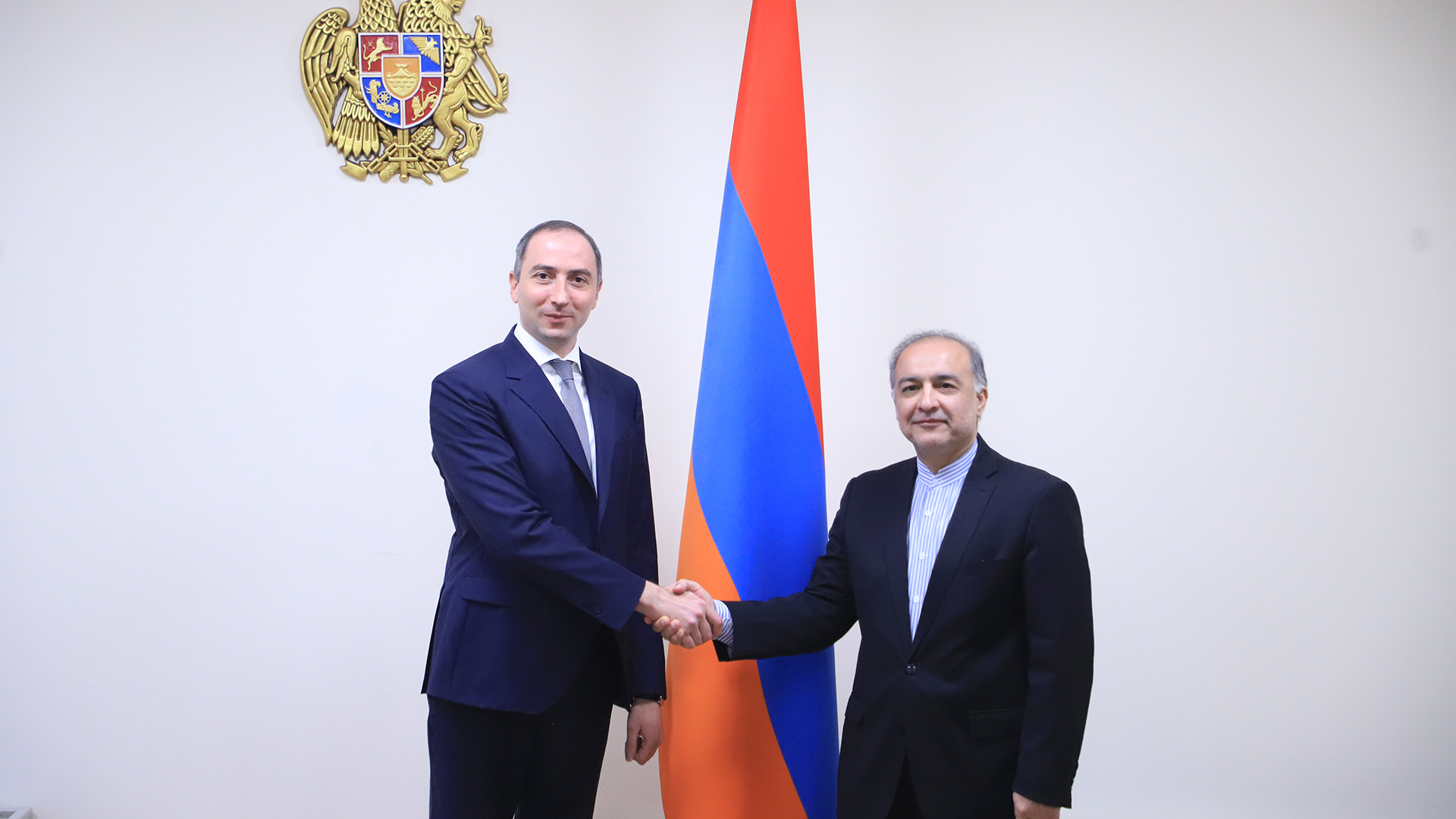Ռոբերտ Խաչատրյանն ընդունել է Իրանի նորանշանակ դեսպան Մեհդի Սոհբանիին
