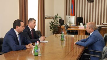 «Կապանի լեռնահարստացման կոմբինատի» նորանշանակ տնօրենի հետ քննարկվել են խնդիրների լուծման ուղղություններն ու ռազմավարությունը