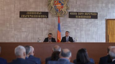 Գնել Սանոսյանը խորհրդակցություն է անցկացրել Վայոց ձորի մարզպետարանում
