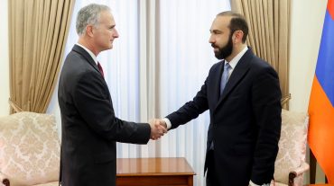 ԼՂ-ն փաստացի ենթարկել է էթնիկ զտման՝ ի հեճուկս միջազգային գործընկերների հասցեական կոչերի․ Միրզոյանը՝ Բոնոյին