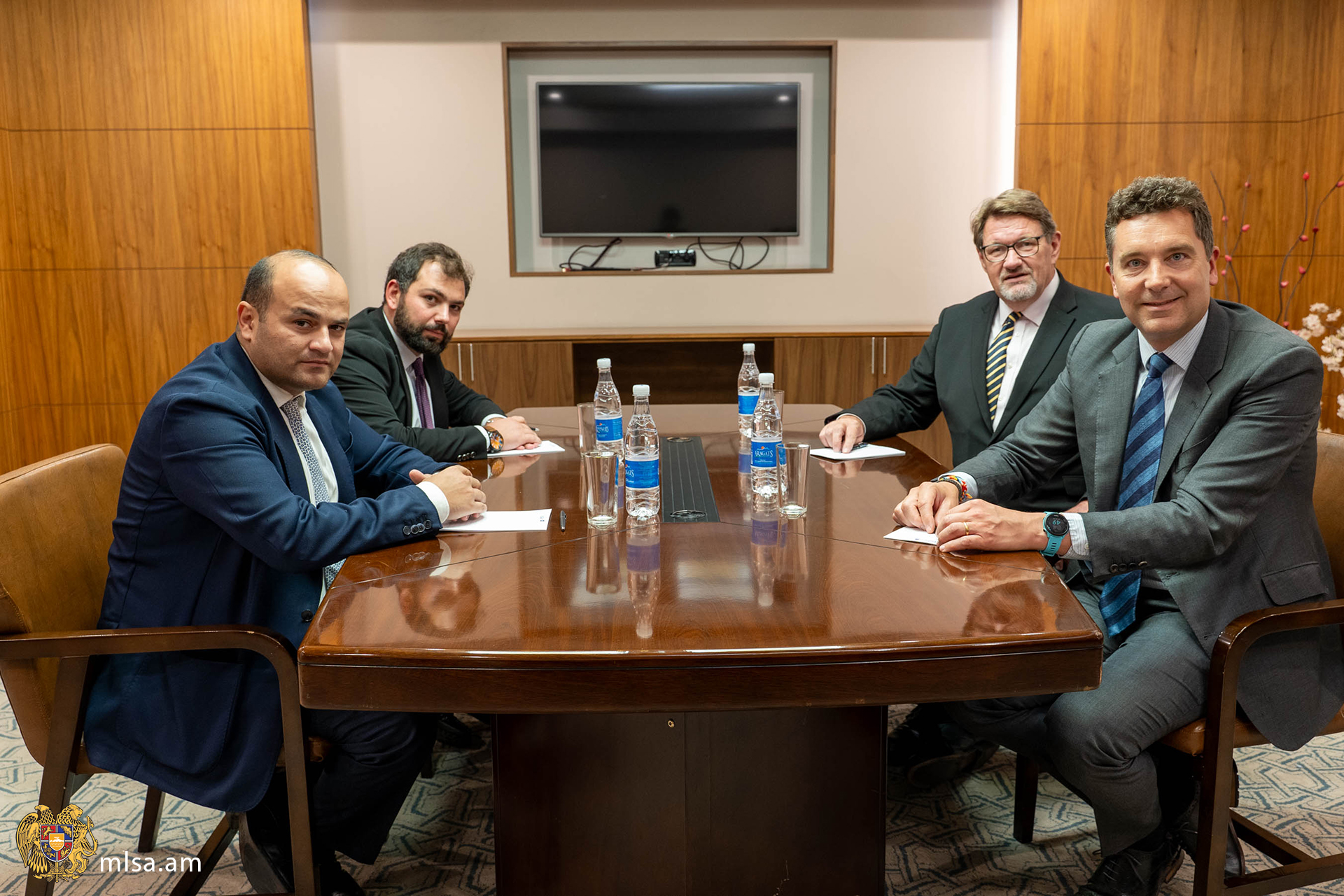 Քննարկվել են երեխաների իրավունքների պաշտպանությանն առնչվող հարցեր