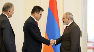 Վարչապետն ընդունել է Եվրոպական միության ճգնաժամային կառավարման հարցերով հանձնակատարին