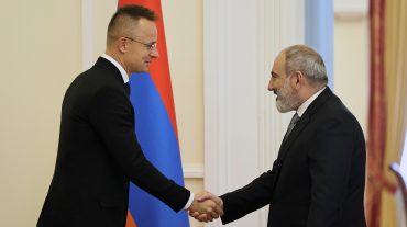 Նիկոլ Փաշինյանն ընդունել է Հունգարիայի ԱԳ նախարարի գլխավորած պատվիրակությանը