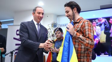 Ռոբերտ Խաչատրյանը մասնակցել է Միկրոէլեկտրոնիկայի 18-րդ միջազգային օլիմպիադայի մրցանակաբաշխությանը