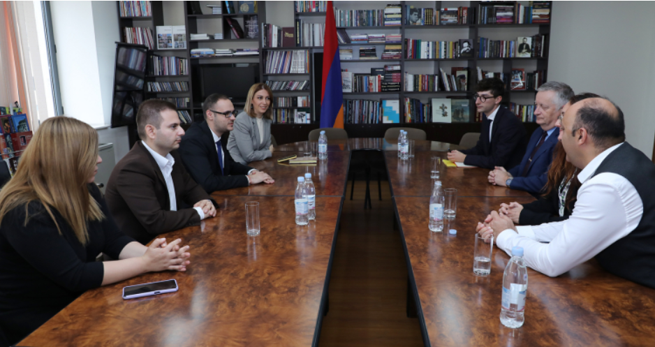 Պատրաստ ենք շարունակական ու կայուն համագործակցության. Ալֆրեդ Քոչարյանն ընդունել է Ֆրանսիայի ժառանգության ազգային ինստիտուտի ներկայացուցիչներին