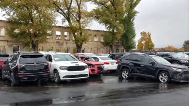 Շուրջ մեկ տարի մեքենաներից ավտոպահեստամասեր գողացող երիտասարդները հայտնաբերվել ու ձերբակալվել են