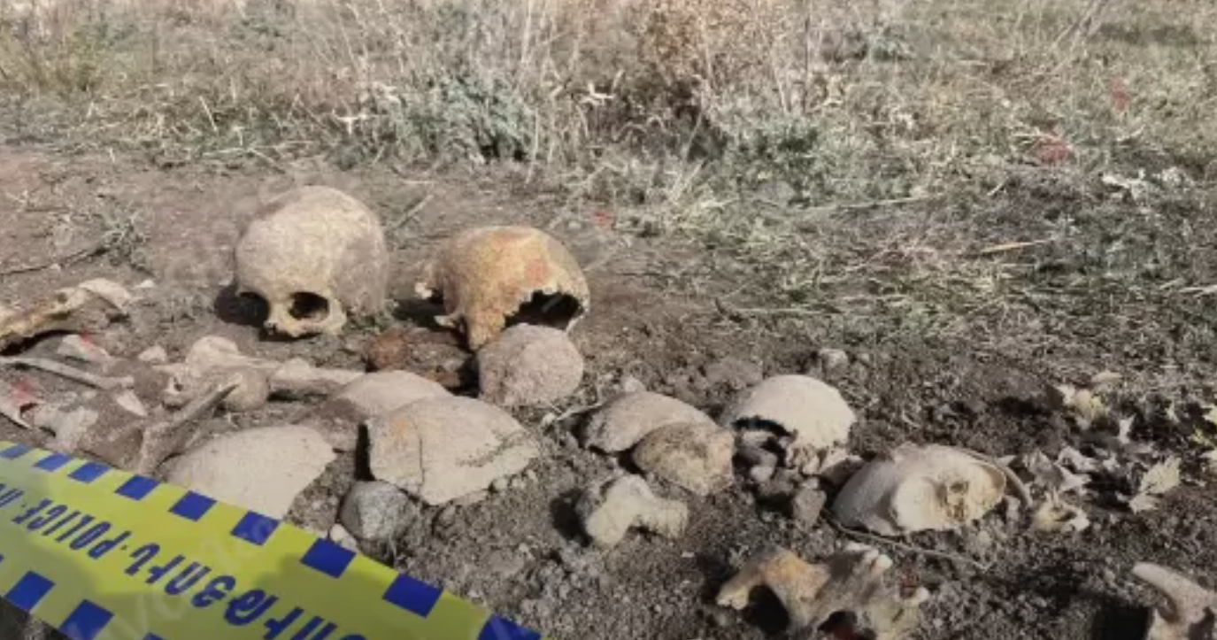 Առեղծվածային դեպք՝ Շիրակի մարզում. նոր կառուցվող ճանապարհին հայտնաբերվել են մարդու կմախքի մասեր