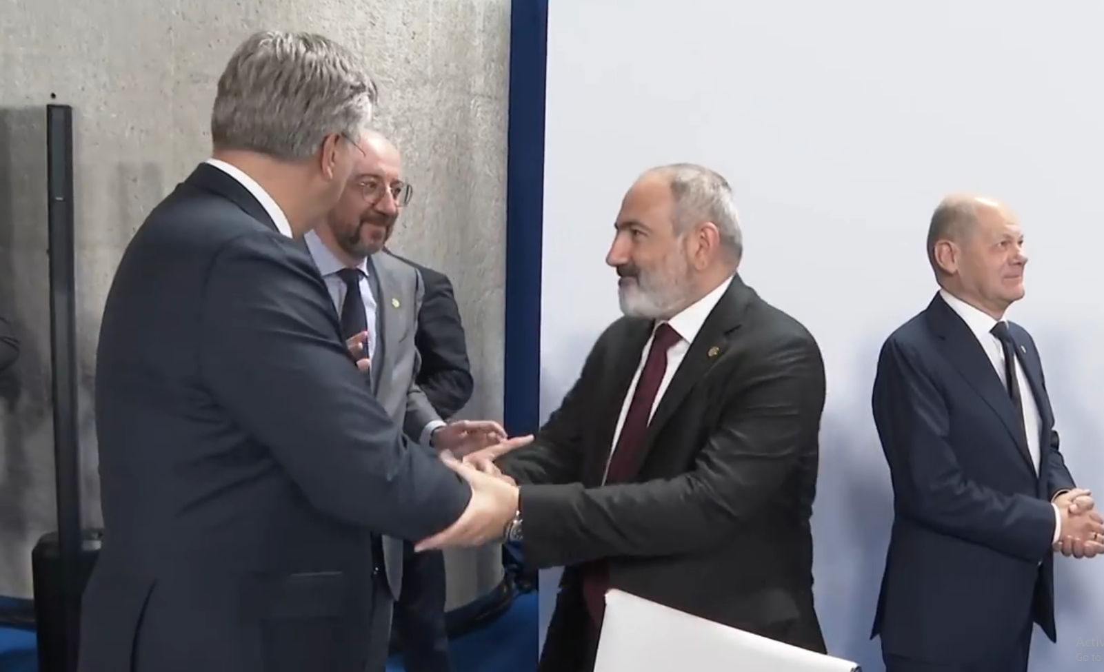Վարչապետը Գրանադայում կարճատև զրույցներ է ունեցել միջազգային գործընկերների հետ