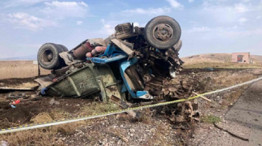 «ZIL» մակնիշի ավտոմեքենան դուրս է եկել ճանապարհի երթևեկելի հատվածից և շրջվել. կա տուժած