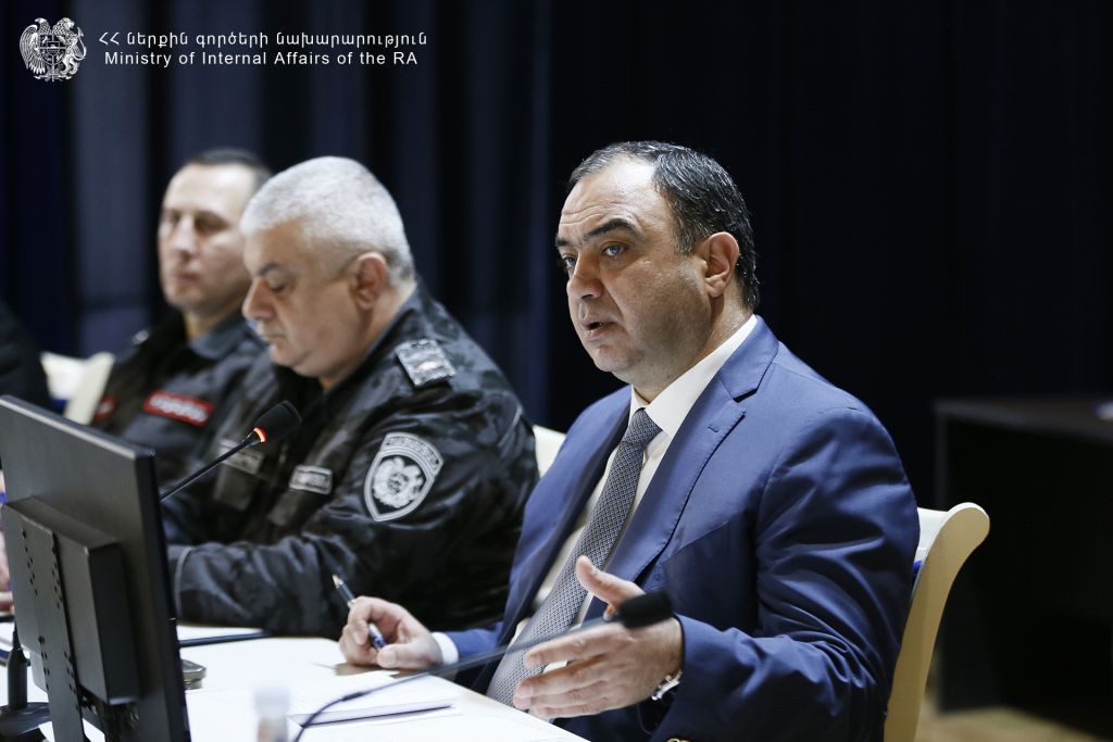 Օպերատիվ խորհրդակցություն ՆԳՆ ոստիկանությունում