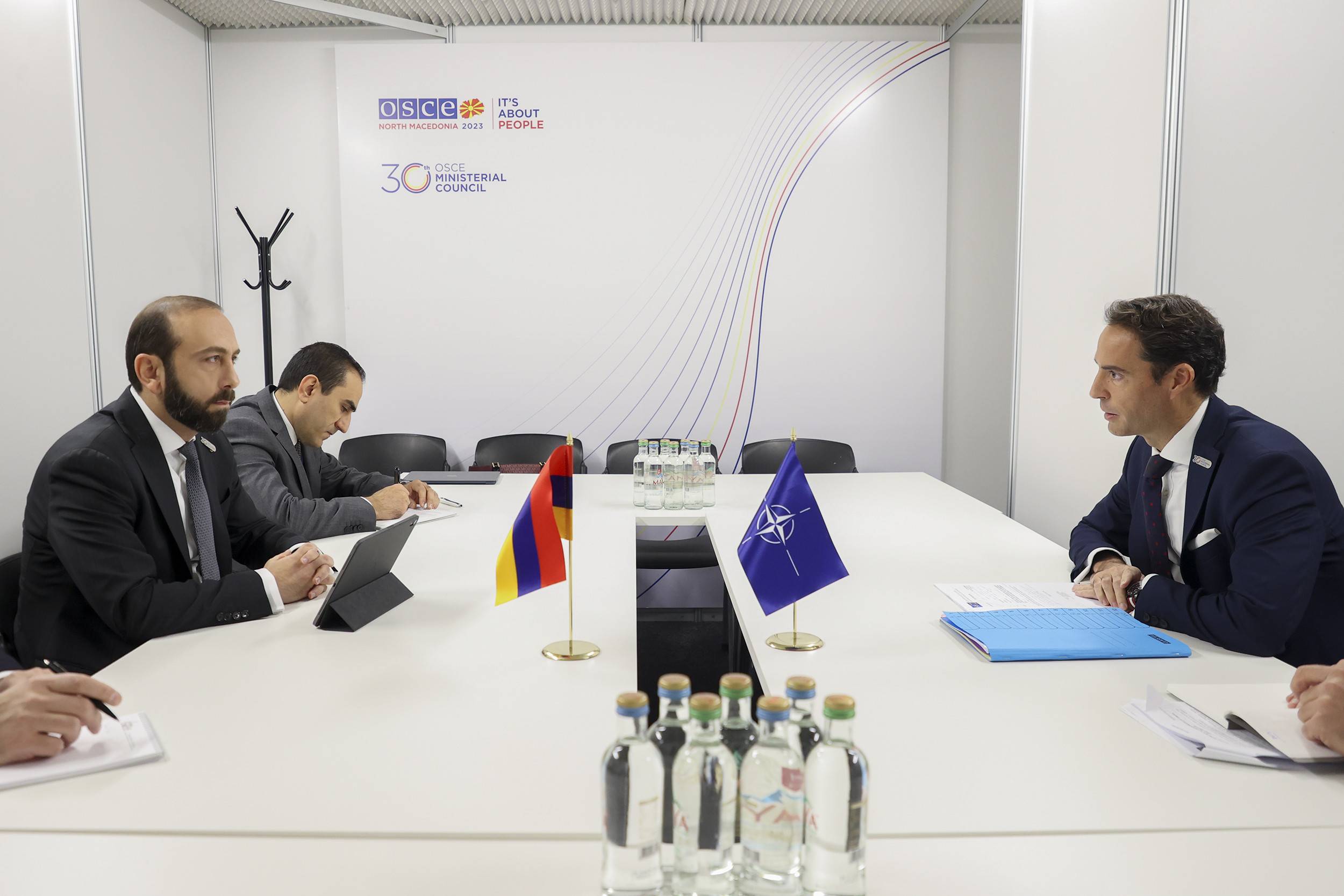 Արարատ Միրզոյանը հանդիպել է ՆԱՏՕ-ի գլխավոր քարտուղարի՝ Կովկասում և Կենտրոնական Ասիայում հատուկ ներկայացուցչի հետ