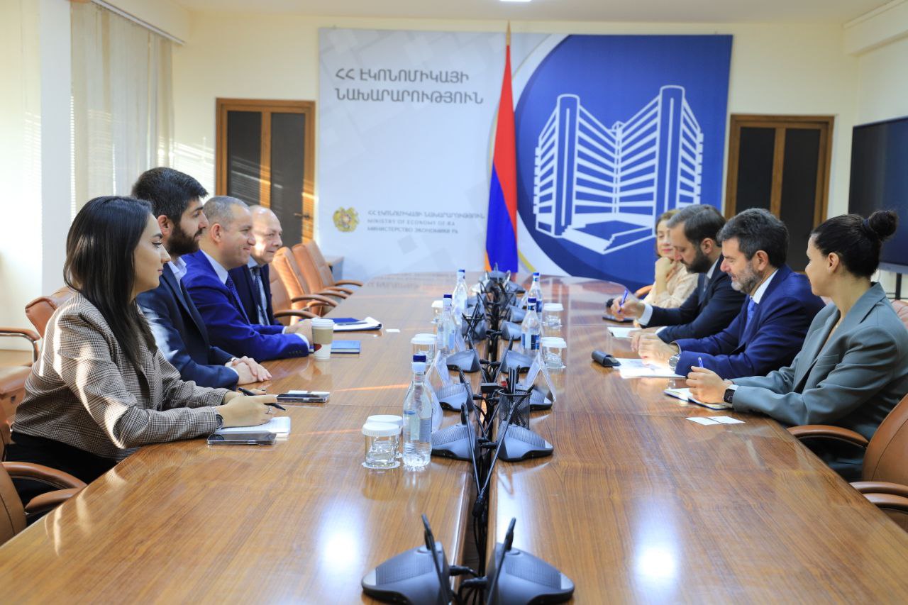 Վահան Քերոբյանն ընդունել է Վերակառուցման և զարգացման եվրոպական բանկի ներկայացուցիչներին