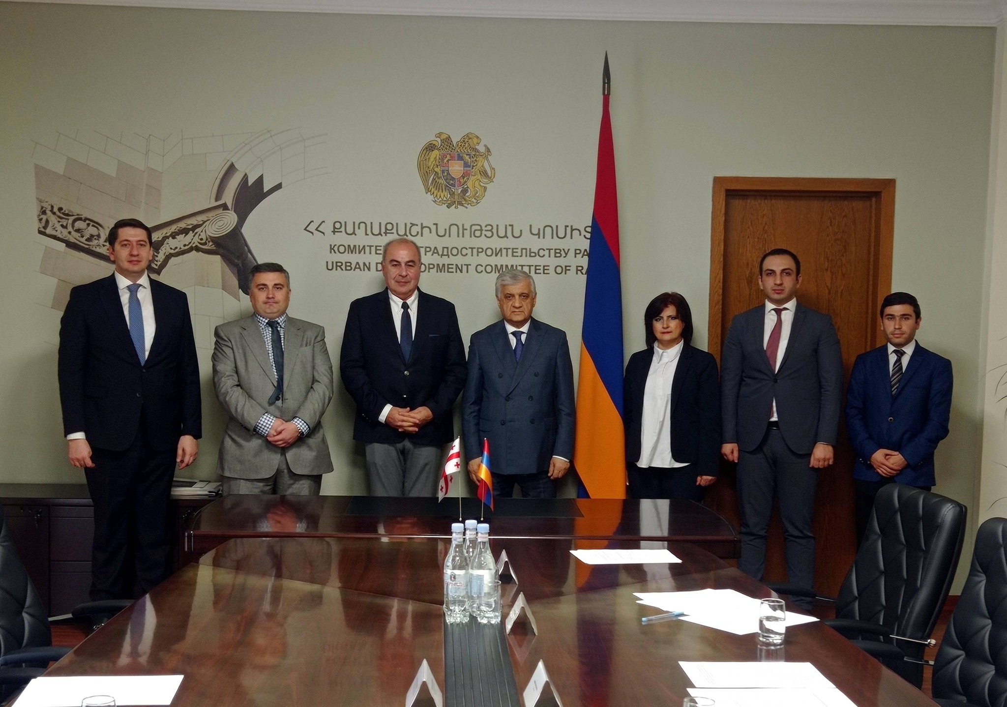 Քաղաքաշինության կոմիտեի նախագահը ՀՀ-ում Վրաստանի դեսպանի հետ քննարկել է երկու երկրների միջև քաղաքաշինության բնագավառում համագործակցության զարգացման վերաբերյալ հարցեր