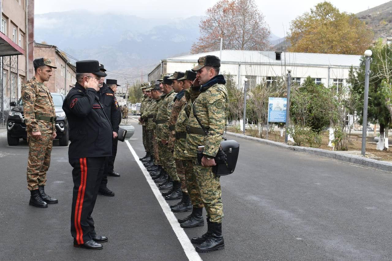 ՀՀ պաշտպանության նախարարության ռազմական ոստիկանության պետ, գեներալ-մայոր Աշոտ Զաքարյանն այցելել է ՀՀ ՊՆ զորամասեր
