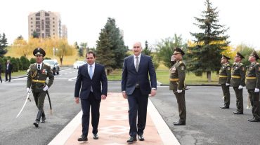 Սուրեն Պապիկյանն ընդունել է պաշտոնական այցով Հայաստան ժամանած Վրաստանի պաշտոնակցին