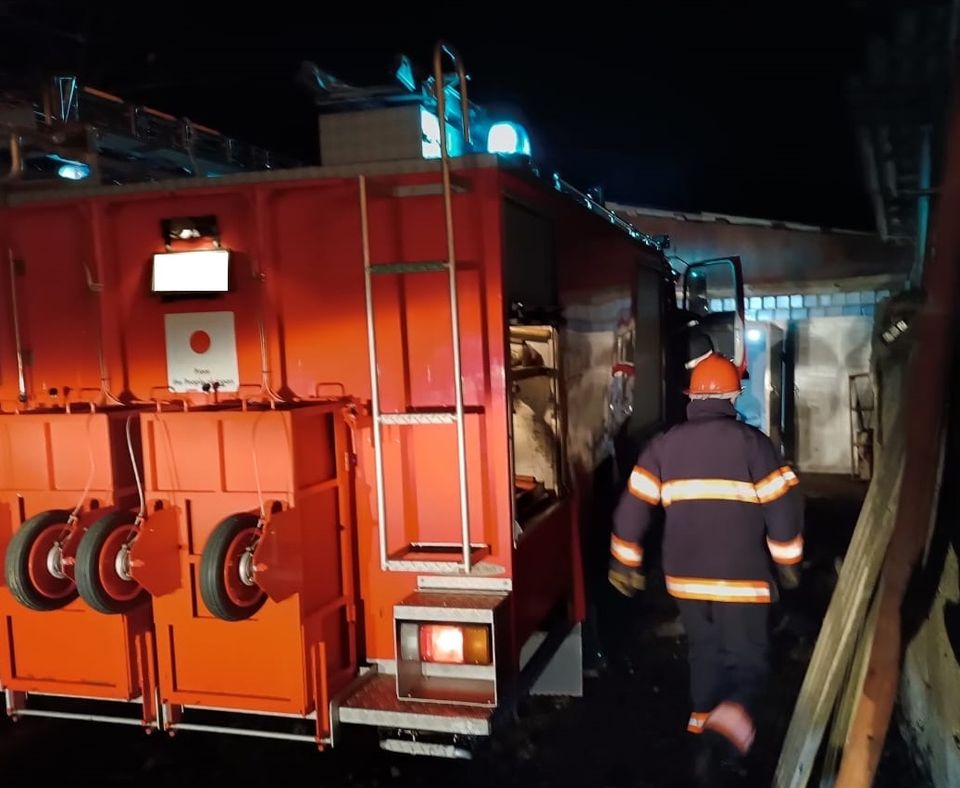 Վանաձոր քաղաքում այրվել է անասնակեր