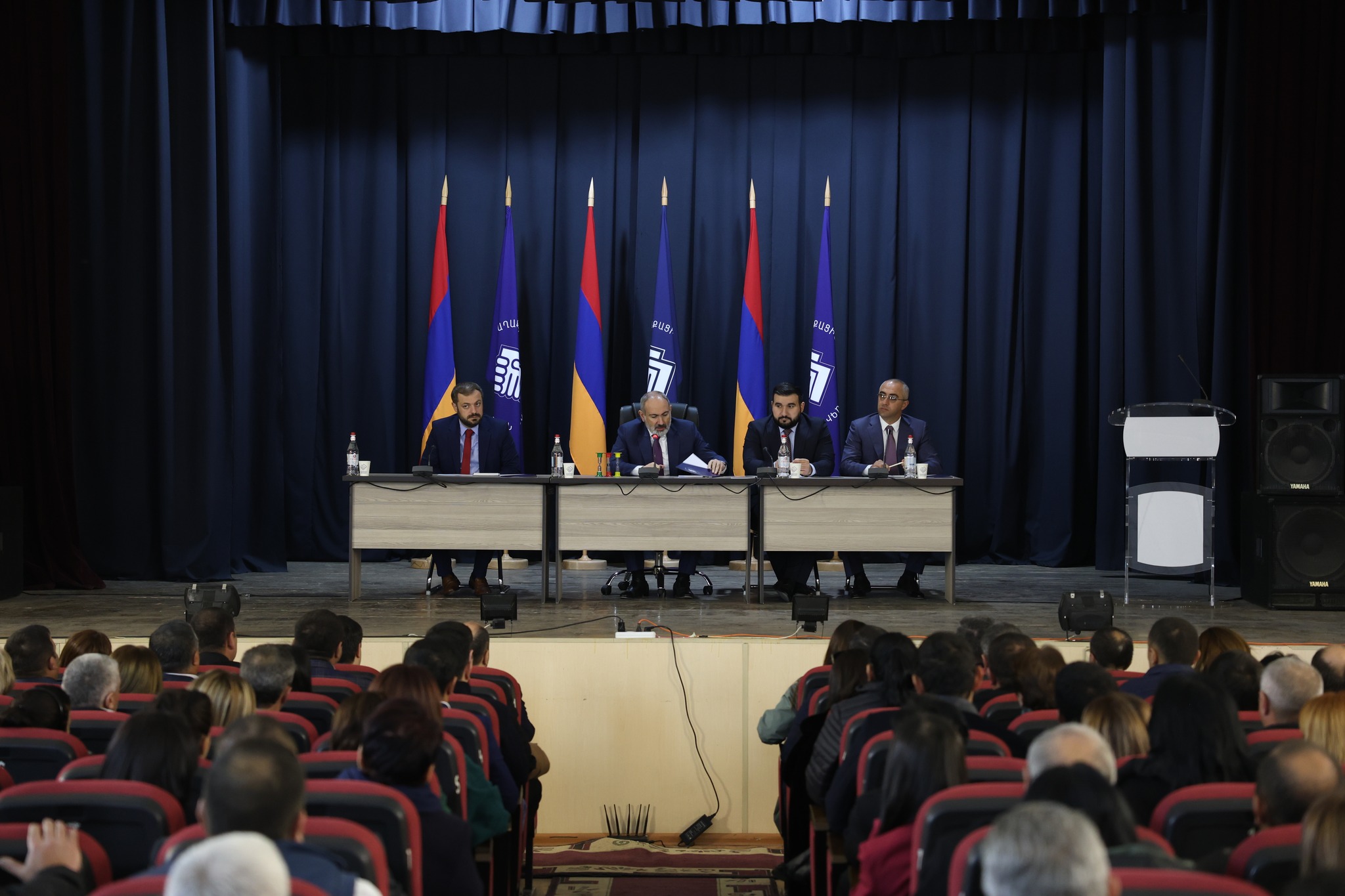 Արմավիրում տեղի է ունեցել «Քաղաքացիական պայմանագիր» կուսակցության նախաձեռնող խմբի նիստ