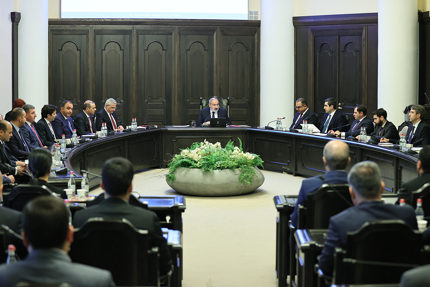 Կառավարությունը ԼՂ-ից բռնի տեղահանվածներին կտրամադրի երկամսյա սոցիալական աջակցություն՝ ամսական 50 000 դրամ