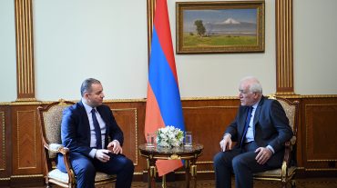 Նախագահ Վահագն Խաչատուրյանն ընդունել է Էկոնոմիկայի նախարար Վահան Քերոբյանին