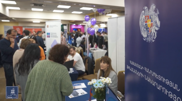 Աշխատանք փնտրողներին օգնելու համար այս օրերին կազմակերպվում են աշխատանքի տոնավաճառներ