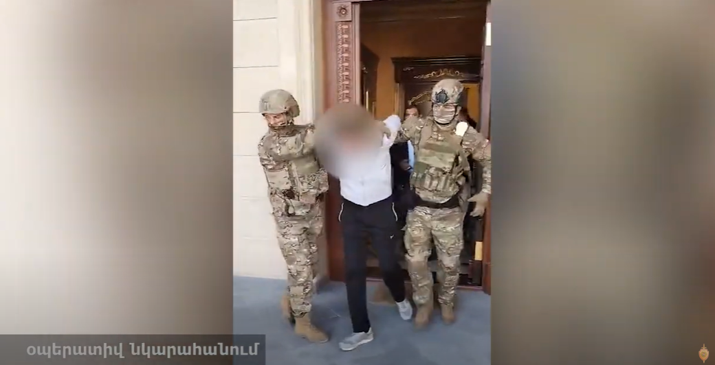 Քրեական օրենսգրքի մի շարք հոդվածների մեղադրանքով հետախուզվող է հայտնաբերվել