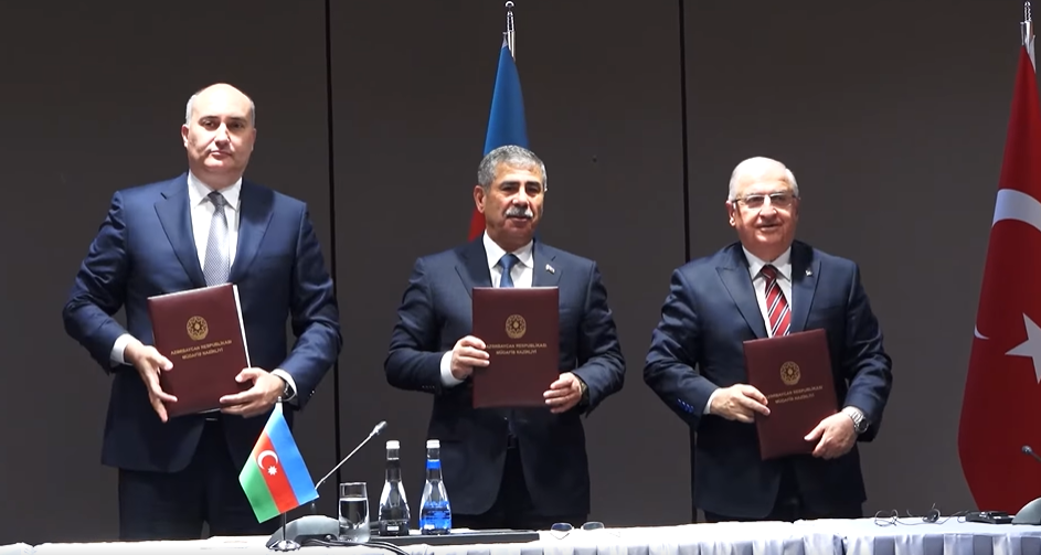 Ադրբեջան-Թուրքիա-Վրաստան պաշտպանության նախարարների հանդիպում՝ Բաքվում