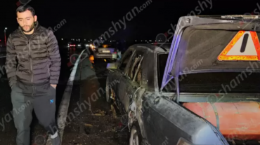 Արտակարգ դեպք՝ Կոտայքի մարզում. Mercedes-ում ընթացքի ժամանակ հրդեհ է բռնկվել