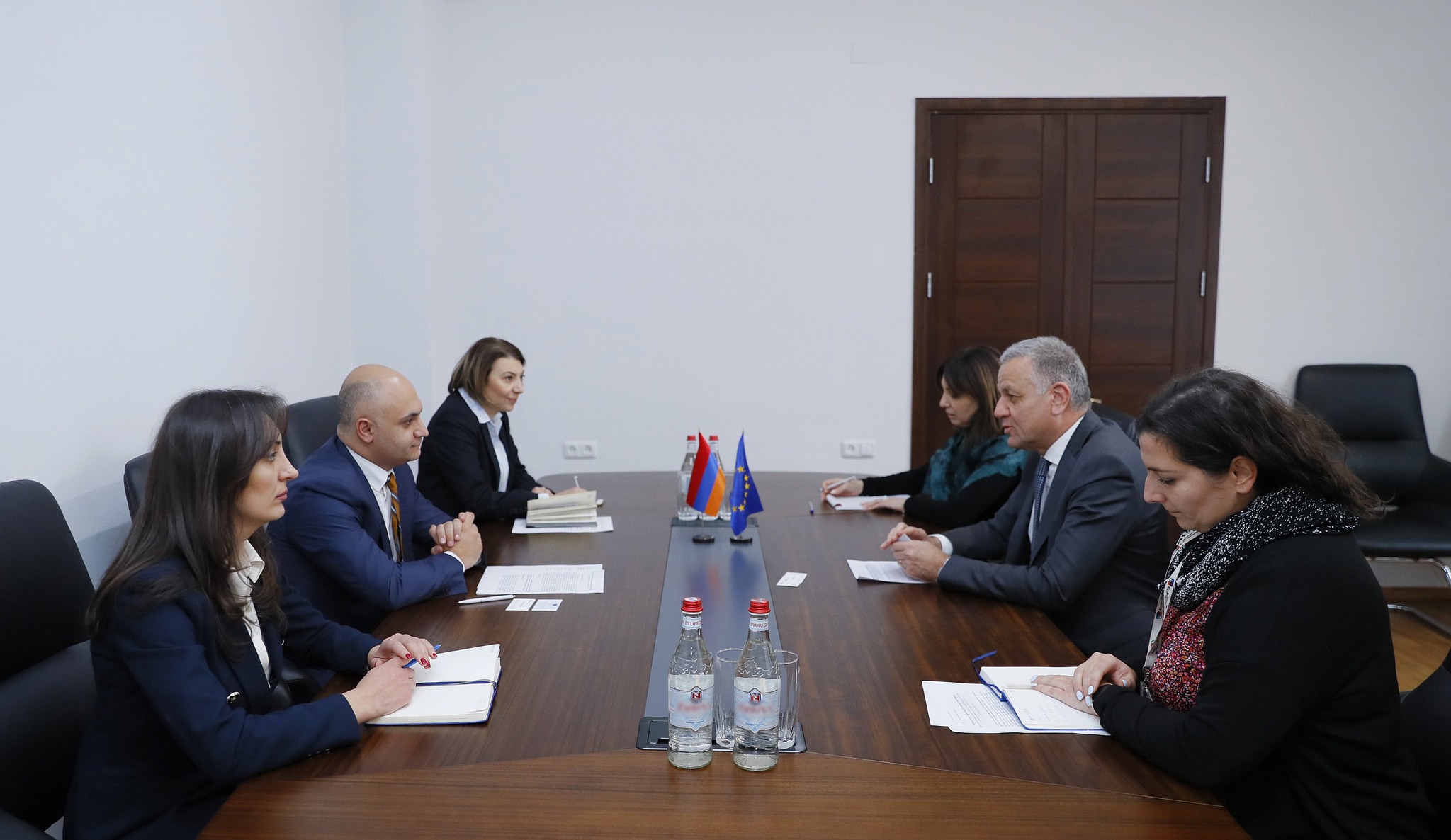Կմեկնարկի նոր ծրագիր սպառողների շահերի պաշտպանության ոլորտում. Գեղամ Գևորգյանն ընդունել է Հայաստանում ԵՄ պատվիրակության ղեկավարին