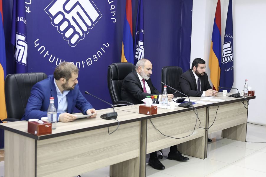 Տեղի է ունեցել «Քաղաքացիական պայմանագիր» կուսակցության նախաձեռնող խմբի նիստ