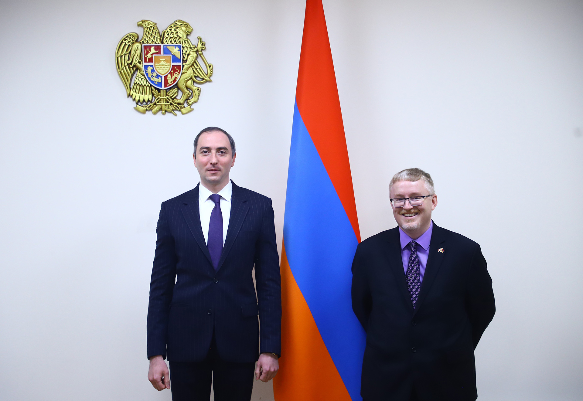 ԲՏԱ նախարարը Կանադայի դեսպանի հետ քննարկել է բարձր տեխնոլոգիաների ոլորտում համագործակցության հեռանկարները