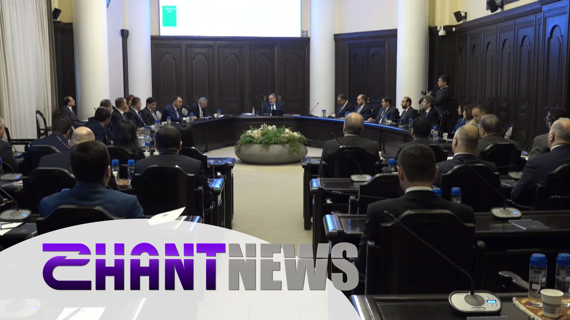 Անձնագրային ծառայությունում առկա խնդիրները կվերացվեն, առողջապահական ուղեգրումը կդառնա էլեկտրոնային