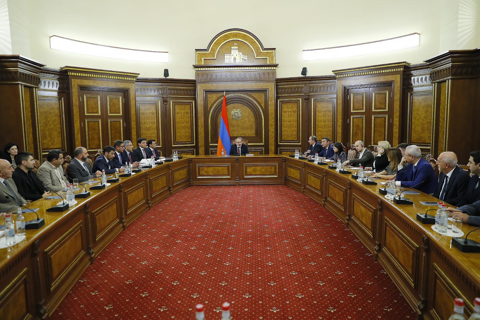 Վարչապետի գլխավորությամբ տեղի է ունեցել խորհրդակցություն ՏՏ ոլորտը ներկայացնող ընկերությունների ներկայացուցիչների մասնակցությամբ