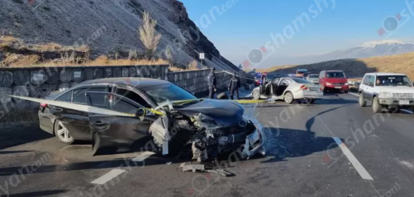 Խոշոր ավտովթար՝ Կոտայքի մարզում․ կան վիրավորներ