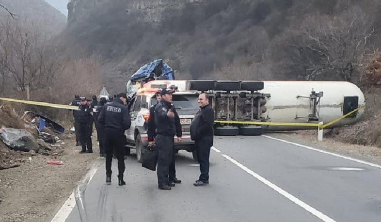 Բեռնատար մեքենայի վթարի հետևանքով Վանաձոր-Ալավերդի ճանապարհը երկկողմանի փակվել է