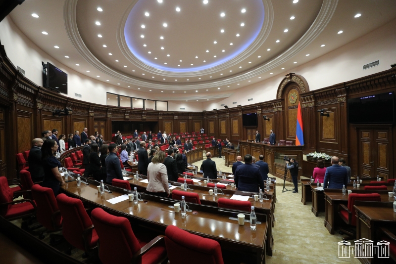 Խորհրդարանը շարունակել է հերթական նիստերի աշխատանքը