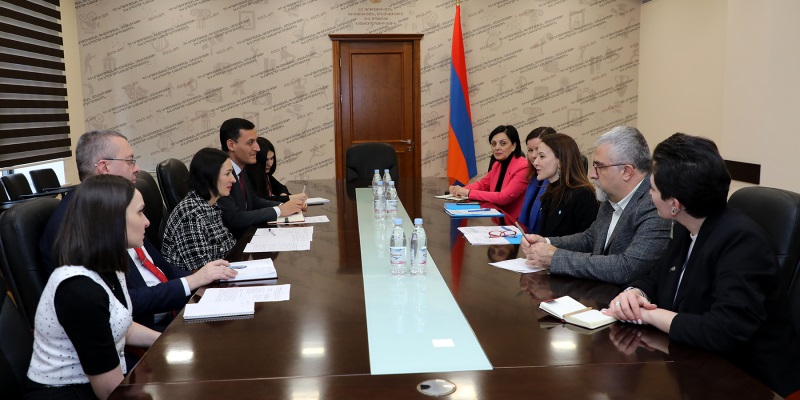 Ժաննա Անդրեասյանն ընդունել է ՅՈՒՆԻՍԵՖ-ի Եվրոպայի և Կենտրոնական Ասիայի տարածաշրջանի գրասենյակի տնօրենին
