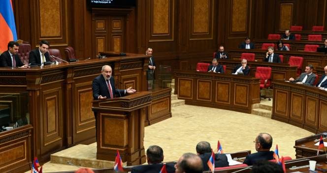 Ճանապարհներ չենք կառուցում ընտրությունների համար, կառուցում ենք մարդկանց համար. վարչապետ